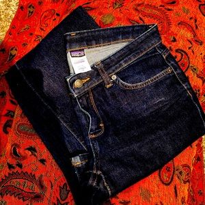 Patagonia straight leg jeans Size 28